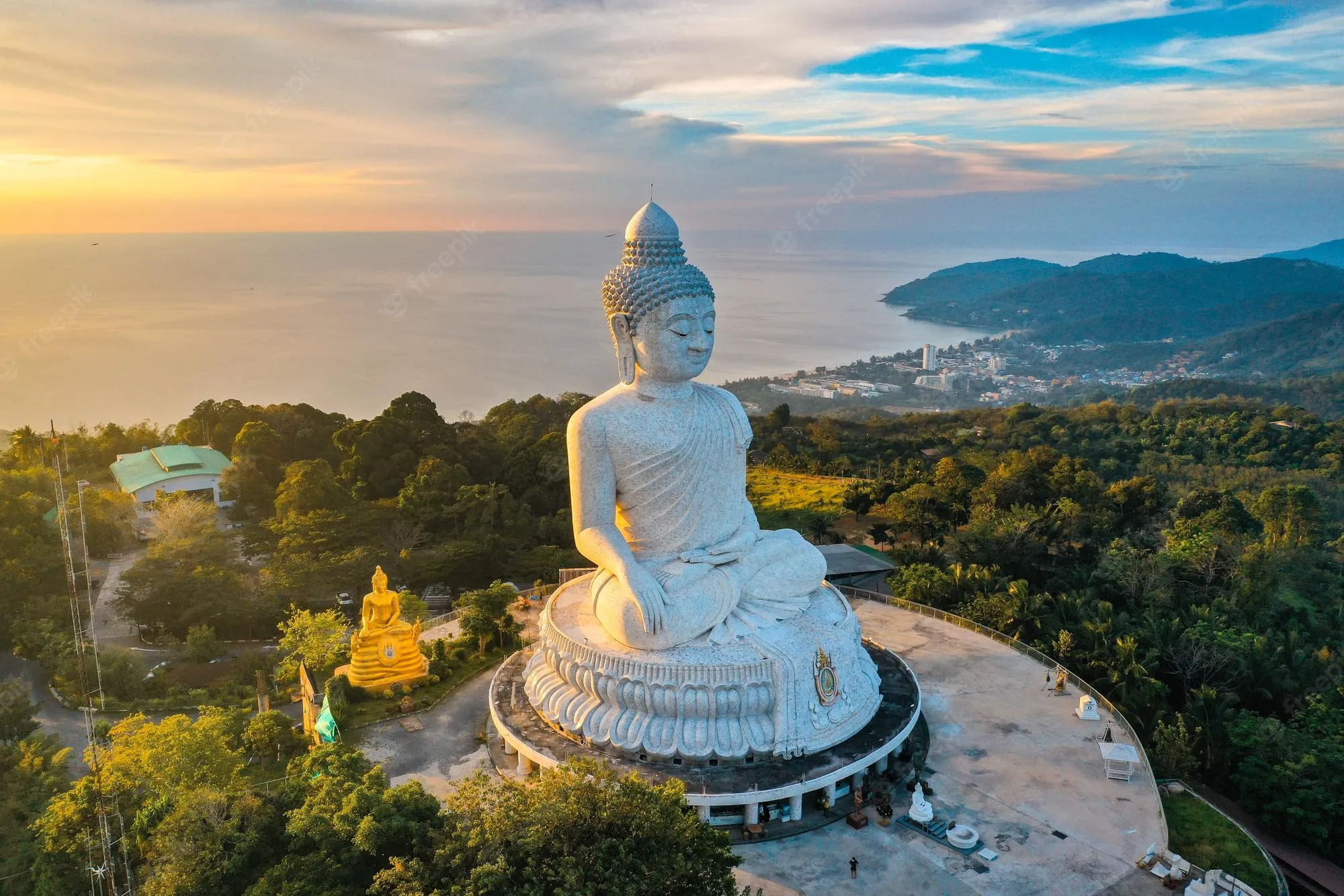 Glimpses of Thailand | Bangkok, Krabi and Phuket Tour.